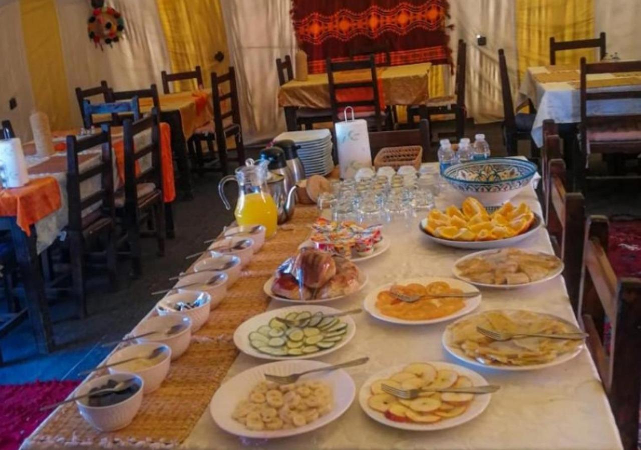 Fantastic Luxury Camp Hotel Мерцуга Екстериор снимка