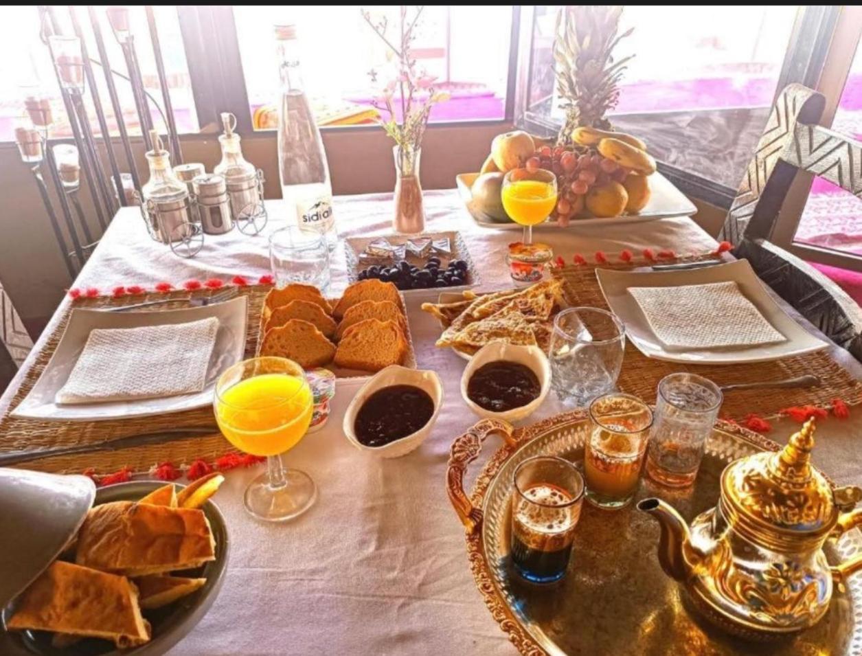 Fantastic Luxury Camp Hotel Мерцуга Екстериор снимка